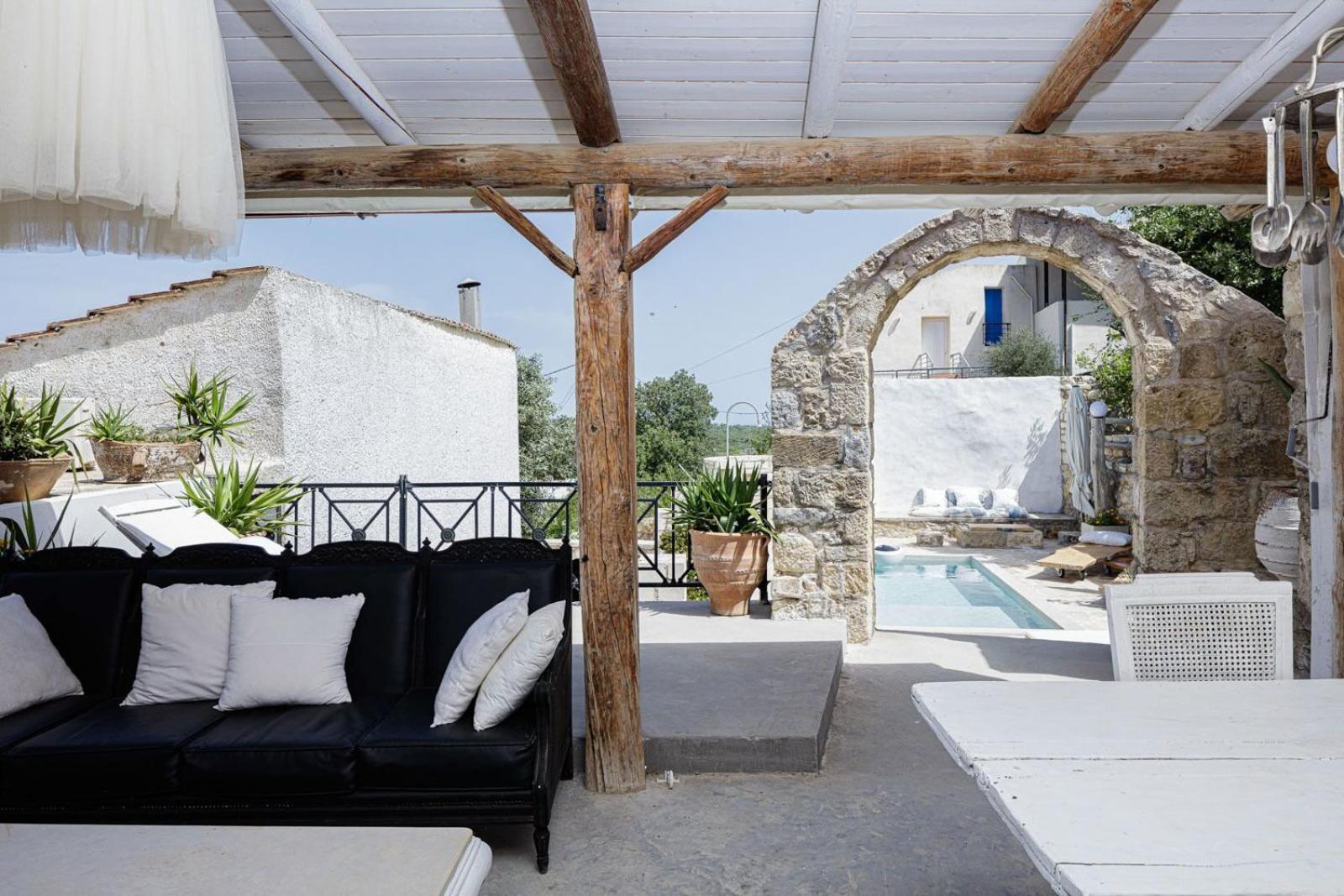 Antonia'S Stonebuilt Mansion With A Private Pool Villa Arménoi Екстериор снимка
